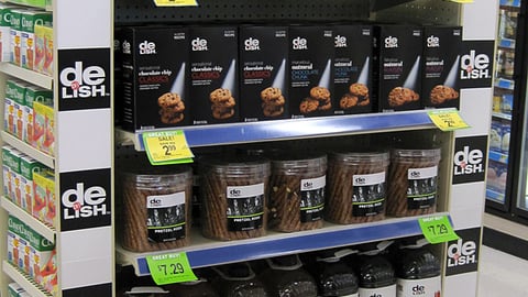 Walgreens DR Delish Endcap