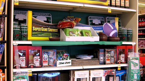 Jewel-Osco 'Super Game Savings' Liquor Endcap