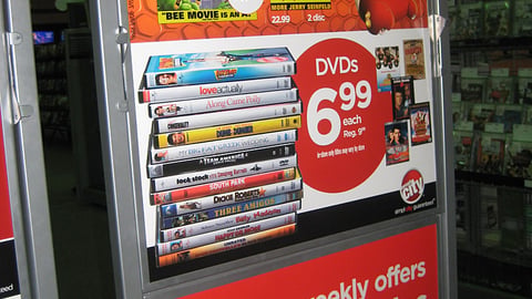 Circuit City "Bee Movie" Stanchion Sign