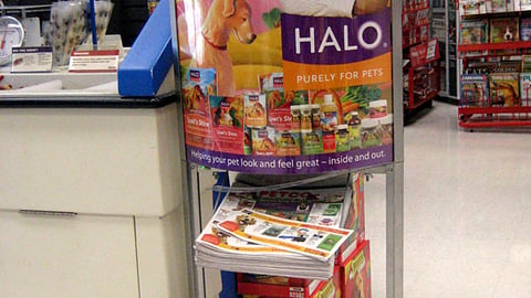 Petco Halo Stanchion Sign 