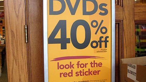 Borders CD, DVD Clearance Stanchion