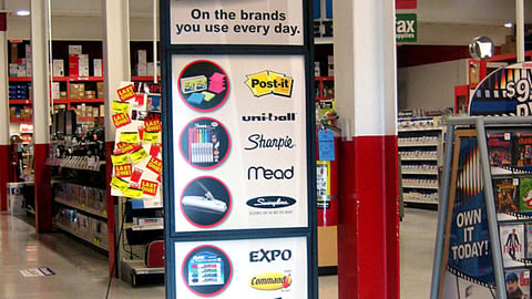 Office Depot '25% Back' Stanchion Sign