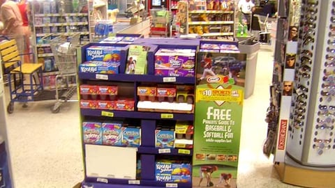 Publix/Kraft/Sports Authority Pallet Display