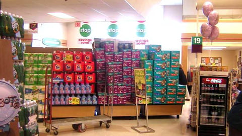 Stop & Shop/P&G Lobby Display