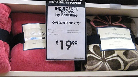 Bed Bath & Beyond 'Equip Your Space' Shelf Sign