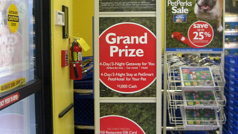 PetSmart PetPerks Sweeps Stanchion