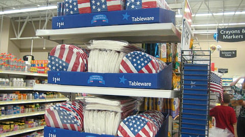 Safeway Private-Label Comparison Endcap