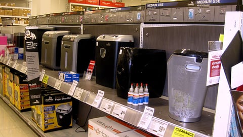 Office Depot Shredders In-Line Display