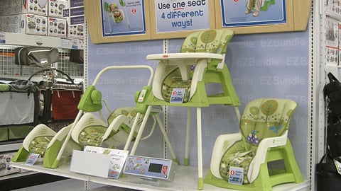 Babies "R" Us Fisher-Price EZBundle Endcap