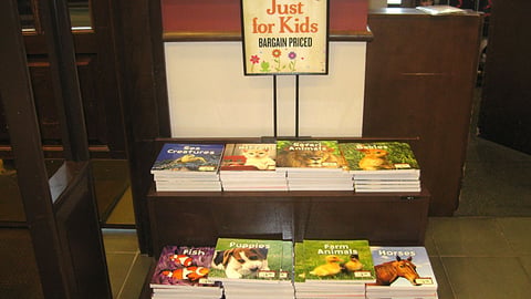 Barnes & Noble 'Just for Kids' Back-to-School Display
