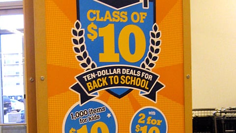 Old Navy 'Class of $10' Stanchion Sign