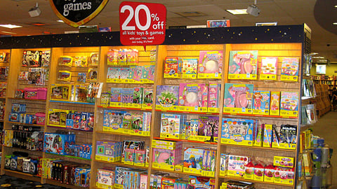 Borders Toys & Games Merchandising