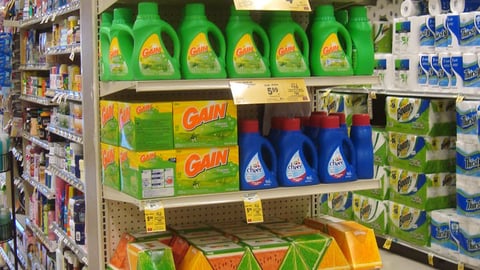 Safeway P&G Gift Card Incentive Endcap