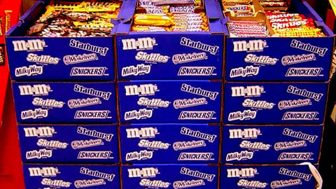 M&M/Mars NFL Pallet Display