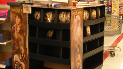 'The Two Towers' Pallet Display