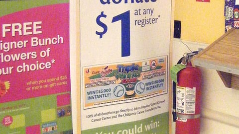 Giant-Landover 'Triple Winner' Stanchion Sign