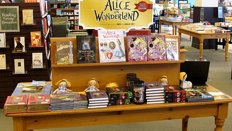 Barnes & Noble 'Alice in Wonderland' Table Display