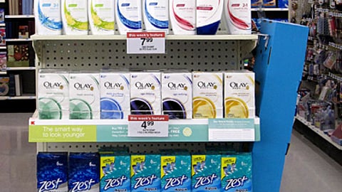 Kmart P&G 'brandSaver' Endcap