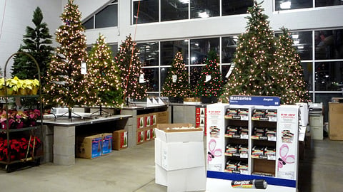 Lowe's Christmas Tree Merchandising