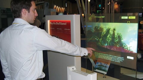 Gesture-Tracking Multimedia Unit