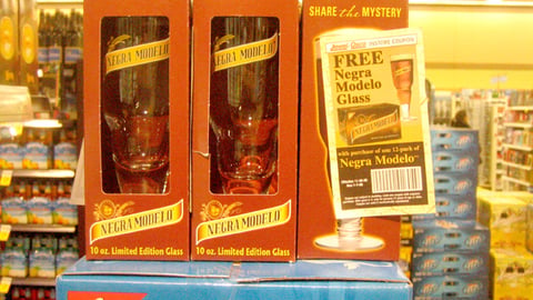 Jewel-Osco Negra Modelo Incentive Sign