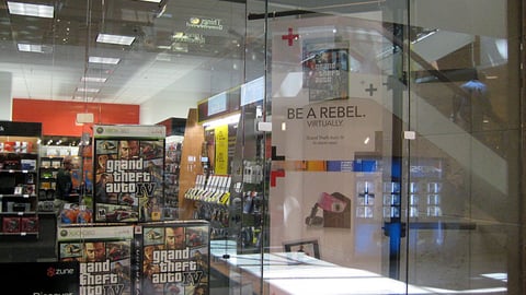 RadioShack "Grand Theft Auto IV" Window Display
