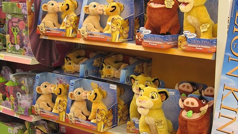 Walmart 'Lion King' In-Line Display