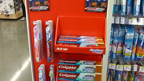 Colgate Walgreens 'Tough to Reach' Power Wing