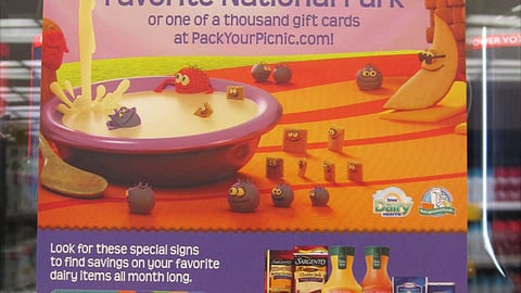 Safeway 'Picnic with Dairy' Cooler Cling