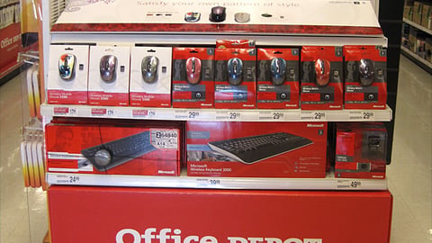 Office Depot Microsoft 'Color Your Life' Endcap