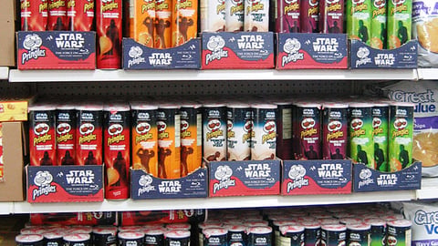 Walmart Pringles 'Star Wars' Shelf Set