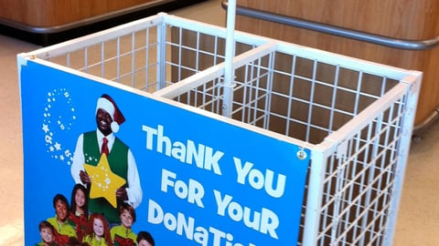 Toys "R" Us 'Shaq-A-Claus' Dump Bin