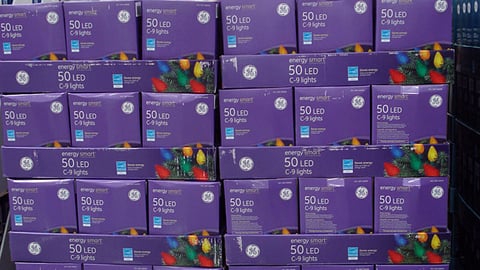 GE Energy Smart Holiday Pallet