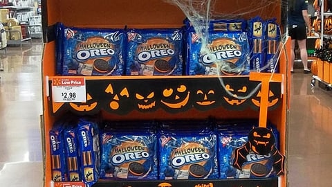Nabisco 'Scary Good Party Snacks' Floorstand