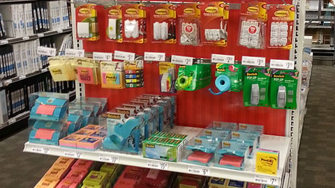 OfficeMax 3M 'Free Dispenser' Holiday Endcap