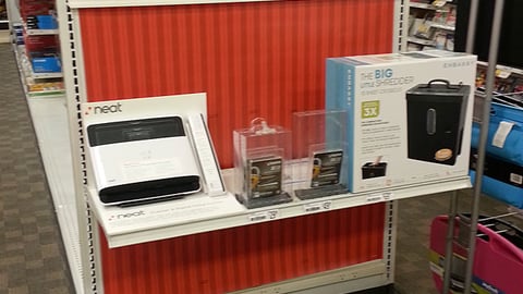 OfficeMax 'Simplify Your Paperwork' Holiday Endcap
