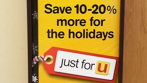 Dominick's 'Appy Holidays' Stanchion Sign