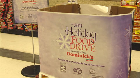 Dominick's 'Holiday Food Drive' Display