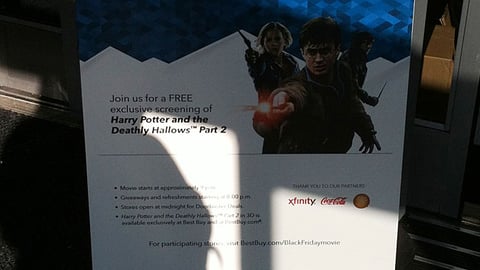 Best Buy 'Thanksgiving Outdoor Movie Night' Sign