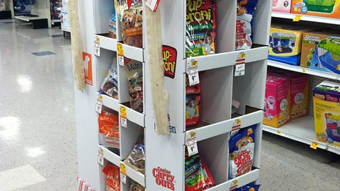 Del Monte Petco 'Crazy About Pets' Half-Pallet