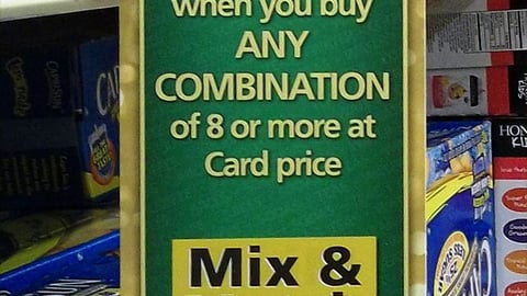 Safeway 'Holiday Daily Deals' Violator