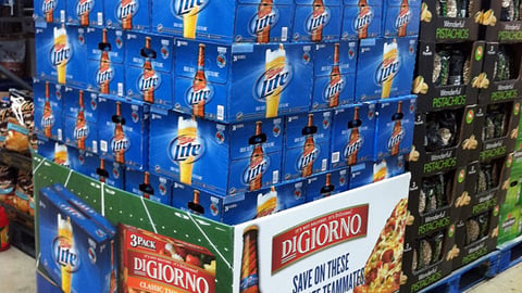 Miller Lite DiGiorno 'Great-Taste Teammates' Pallet Display