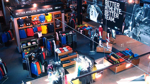 Dick's Nike 'Field House' Vendor Shop