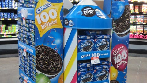 Oreo 100th Birthday Pallet