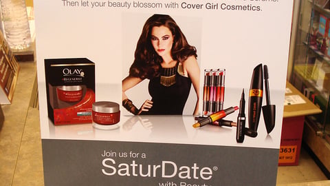 Walgreens P&G 'Spring into Beauty' Counter Card