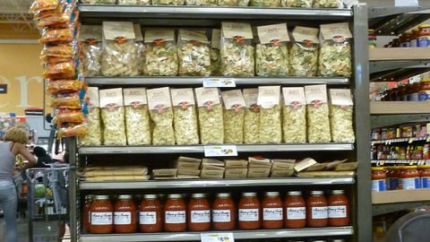 H-E-B 'Primo Picks' Pasta and Sauce Endcap