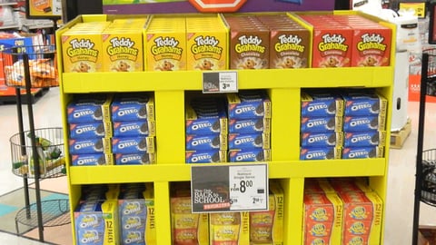 Kraft 'Snack Stop' Pallet Display