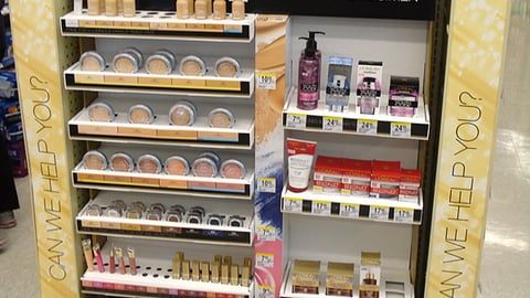 L'Oreal Walgreens 'Can We Help You?' Endcap