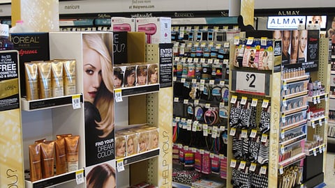 L'Oreal Walgreens 'Can We Help You?' Aisle Archway