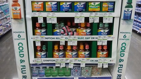 Vicks Walgreens 'Drew Brees' Endcap